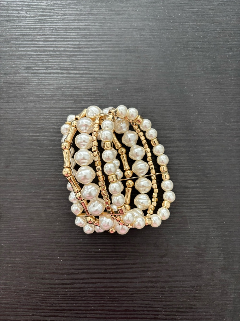 Lilly Pulitzer gold and pearl stretch bracelet - Picture 3 of 7
